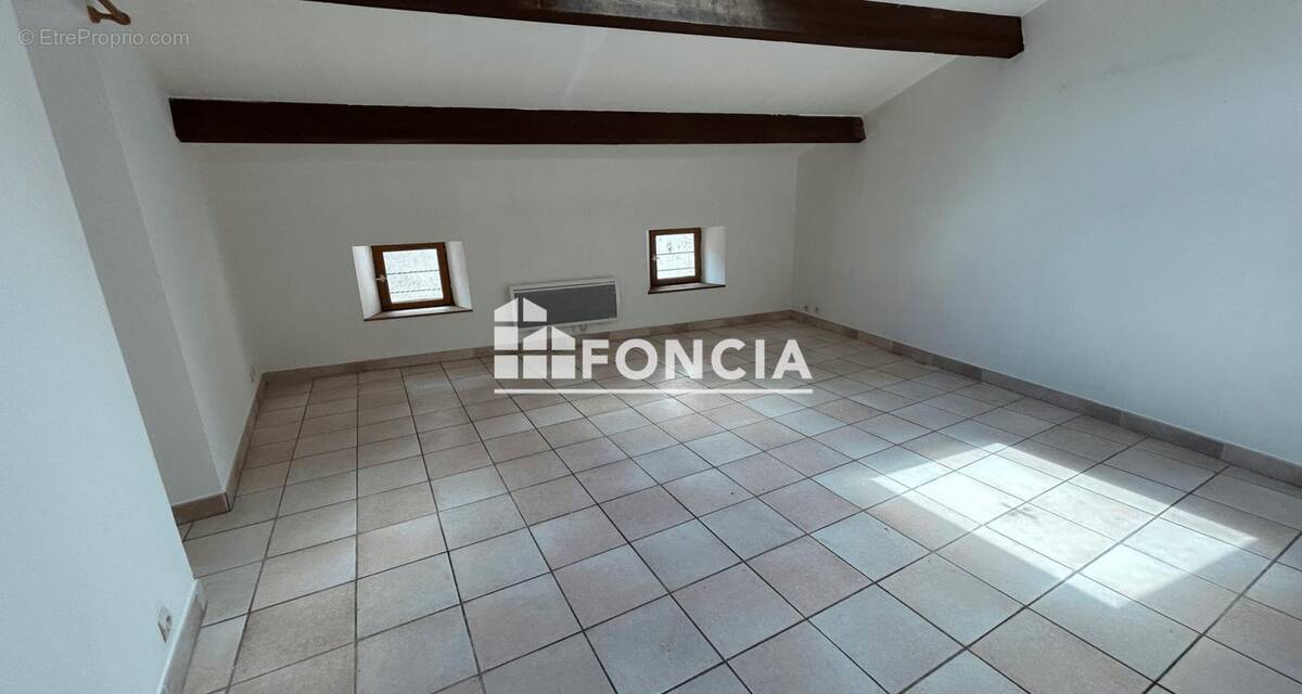 Appartement à PONT-SAINT-ESPRIT