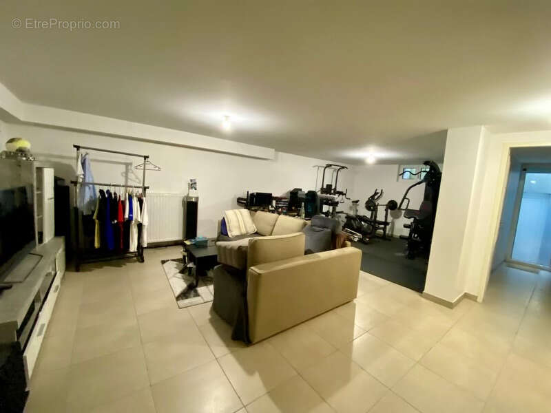 Maison à SARTROUVILLE