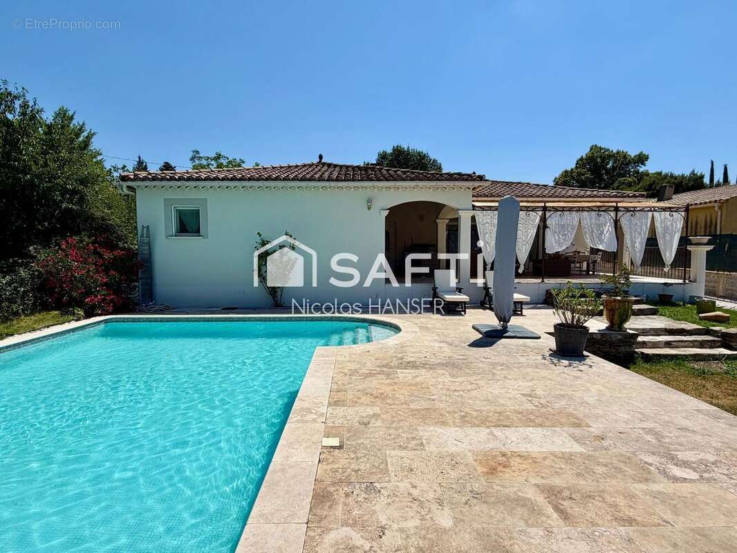 Maison 130 m² à Saint-Julien-De-Cassagnas  - photo 3