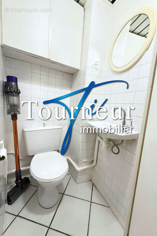 Commerce à SANARY-SUR-MER