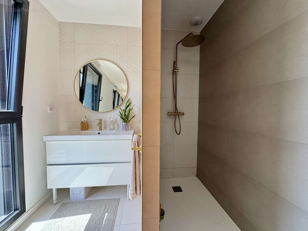 Maison d'architecte à COURSEULLES-SUR-MER - photo 12