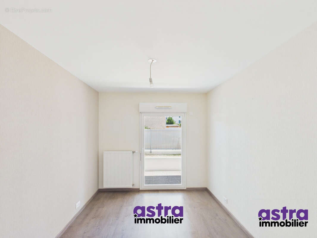 Appartement 46 m² à Saint-Louis  - photo 5