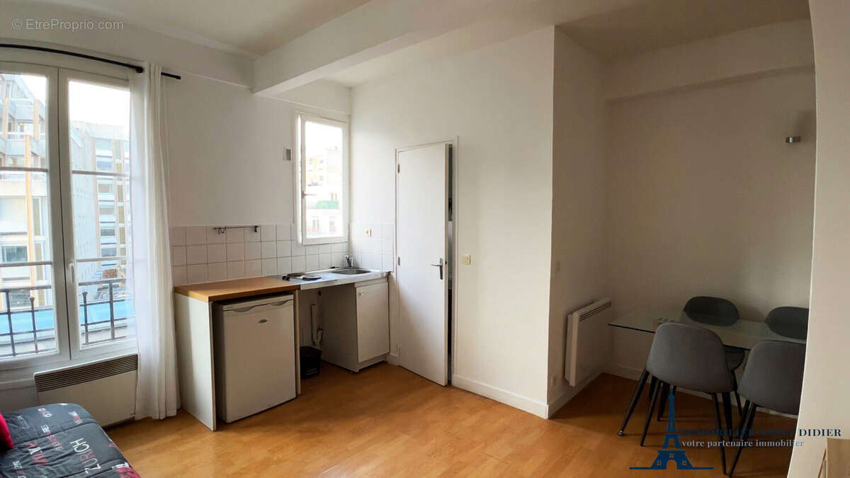 Appartement à PARIS-19E