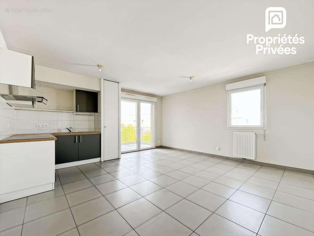 Appartement T3 avec terrasse dans une résidence sécurisée au coeur du quartier Courréjean à Villenave-d'Ornon - 63m² - 226 000 - photo 3