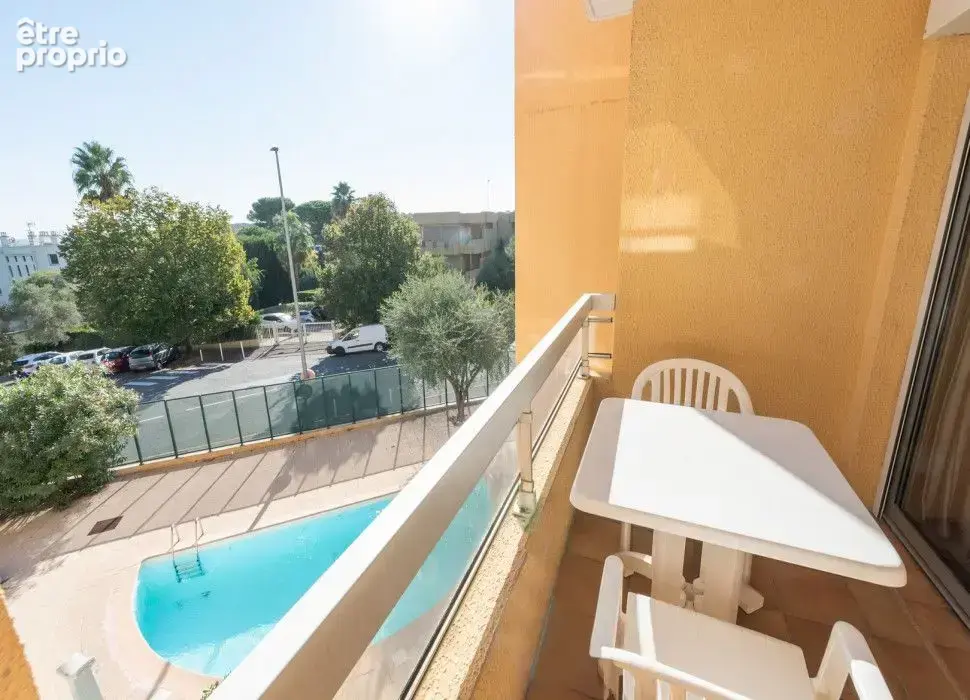 Appartement 34 m² à Antibes  - photo 6