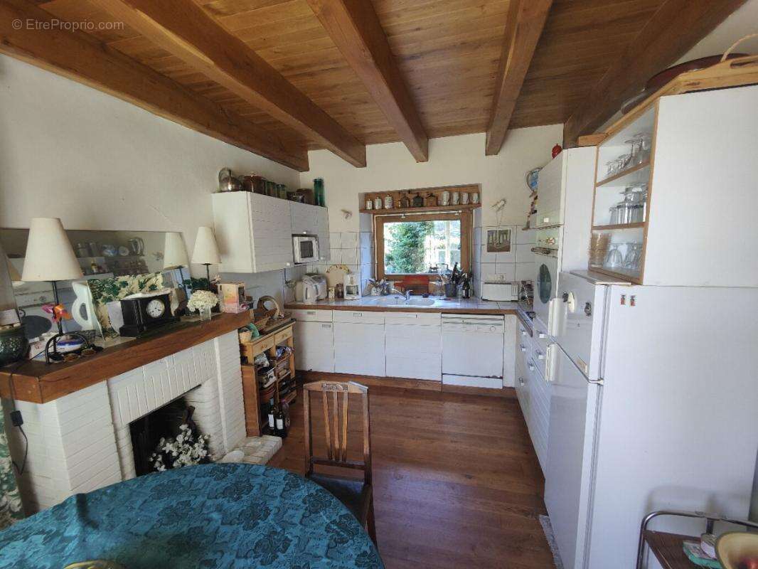 Maison à PRADINAS