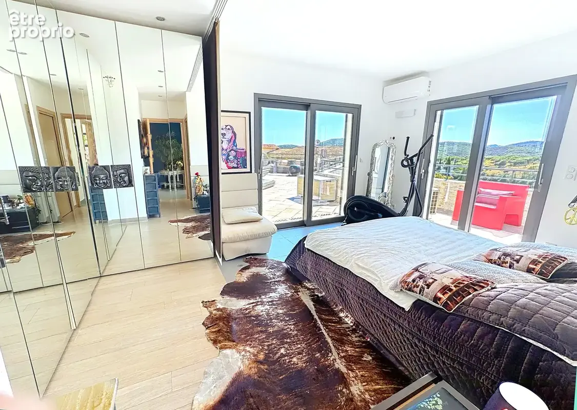 83530  agay -villa contemporaine f6 piscine jacuzzi vue esterel proches des plages - photo 16