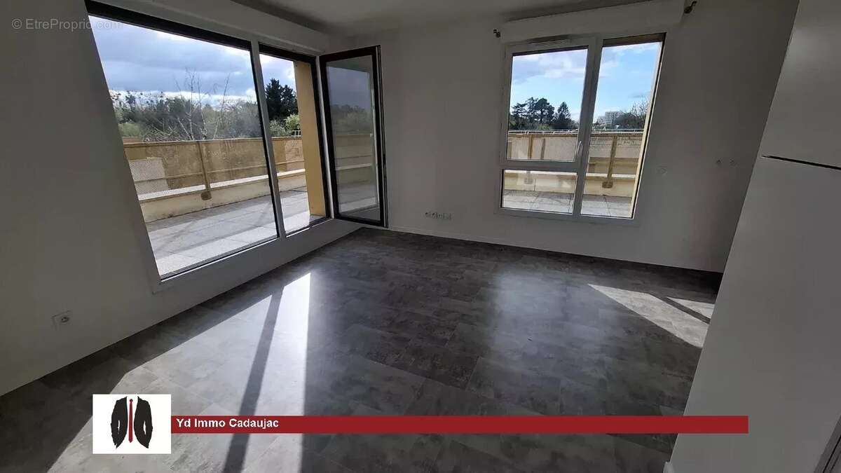 Appartement à VILLENAVE-D'ORNON