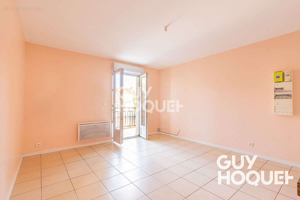 Appartement à SAVIGNY-SUR-ORGE