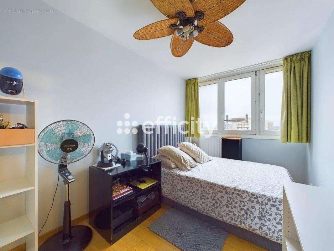 Appartement à PARIS-13E