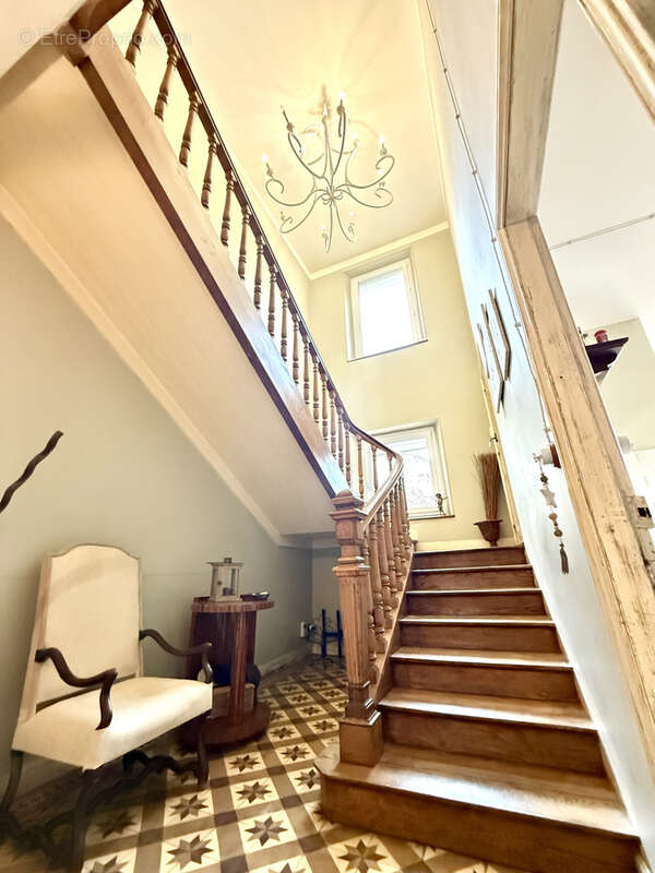 Maison à VILLENEUVE-LES-CORBIERES