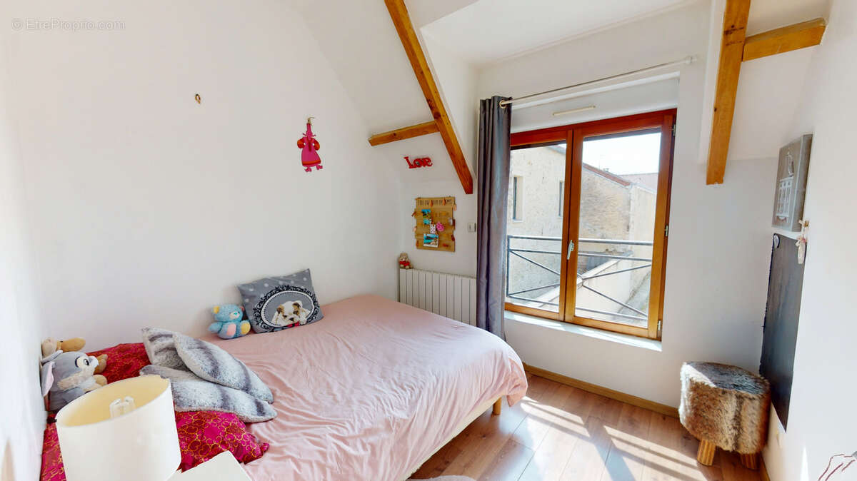 Maison à SAULX-MARCHAIS