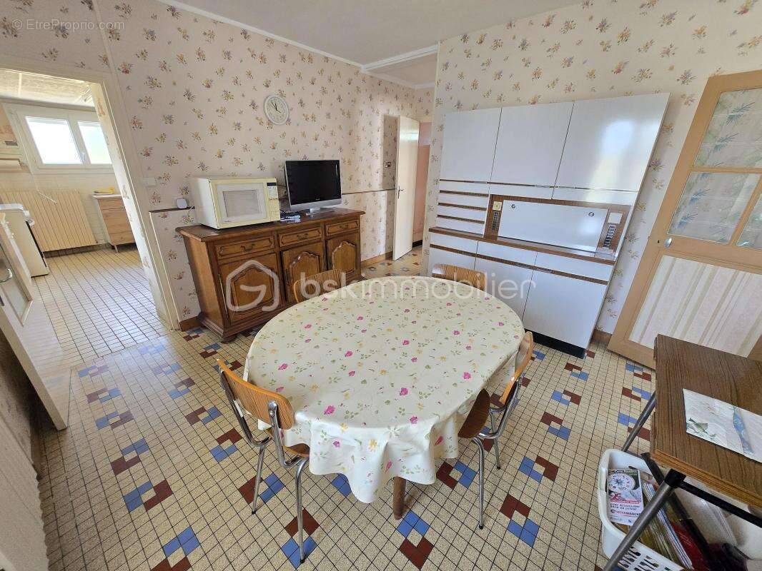 Maison à CHEVENON