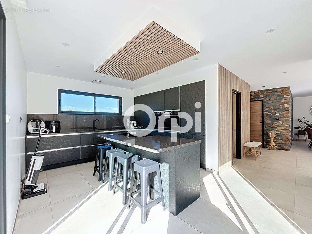 Maison à BRIVE-LA-GAILLARDE