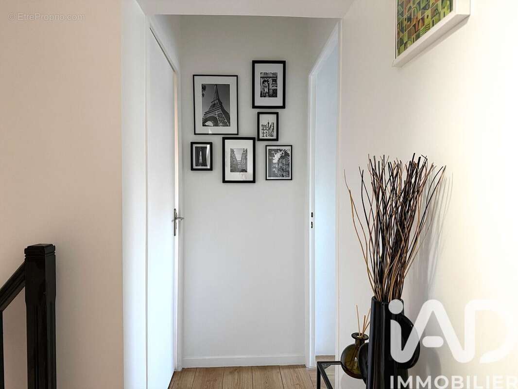 Photo 8 - Maison à MONTFORT-L'AMAURY