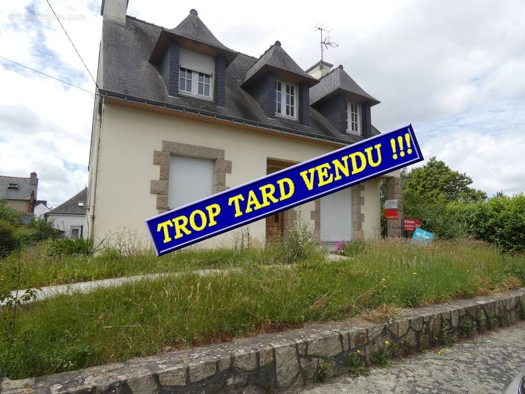 Maison à CARHAIX-PLOUGUER