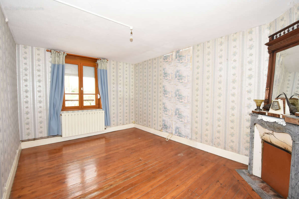 Maison à MONTDIDIER