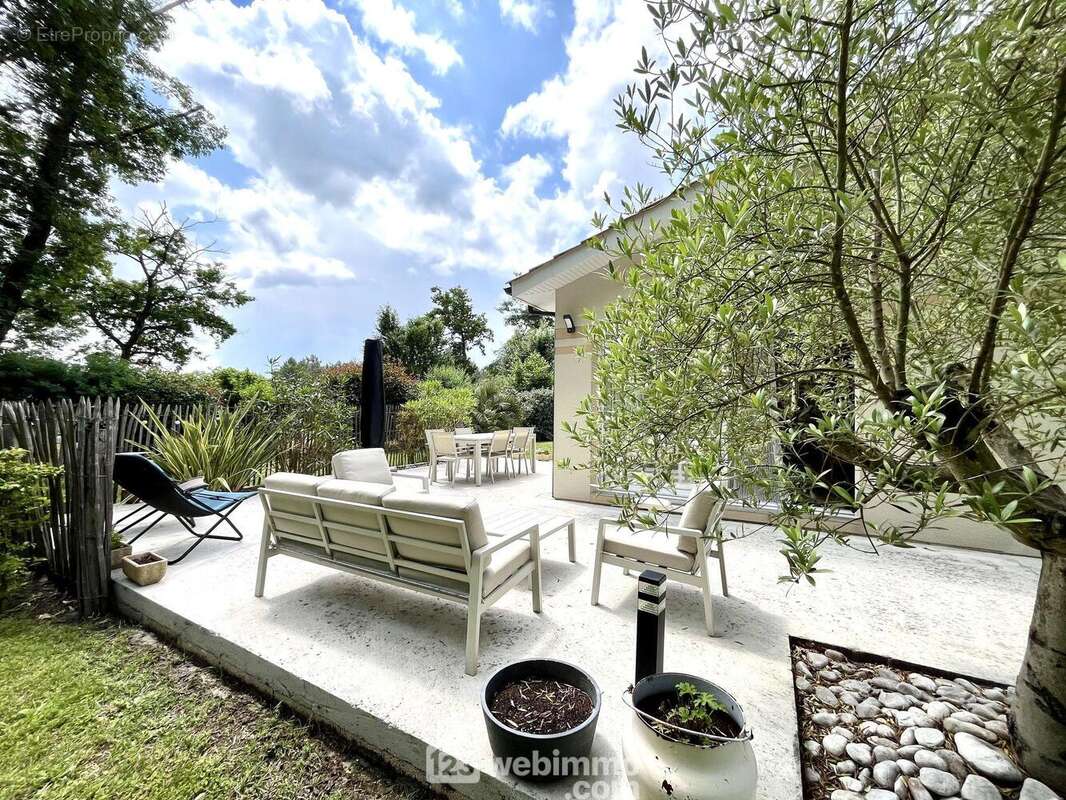 Maison à LE PIAN-MEDOC