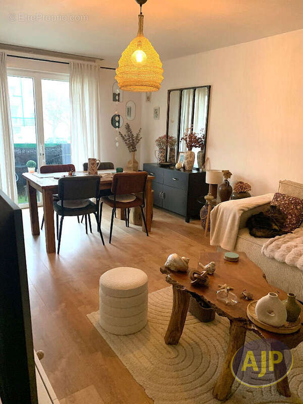 Appartement à SAINT-SEBASTIEN-SUR-LOIRE