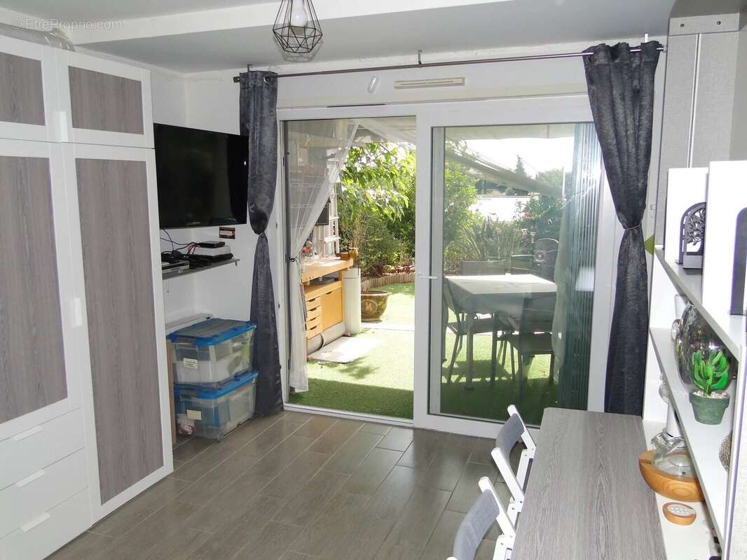 Appartement à ROQUEBRUNE-CAP-MARTIN