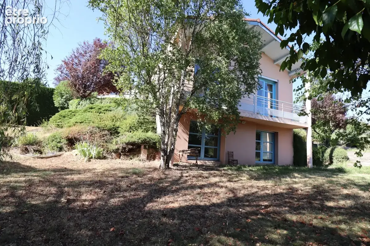 Maison familiale de 164 m² sur terrain de 730 m² - photo 2