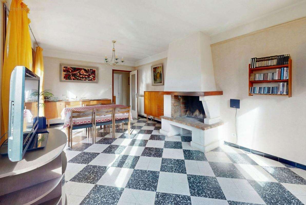 Maison à BOUC-BEL-AIR