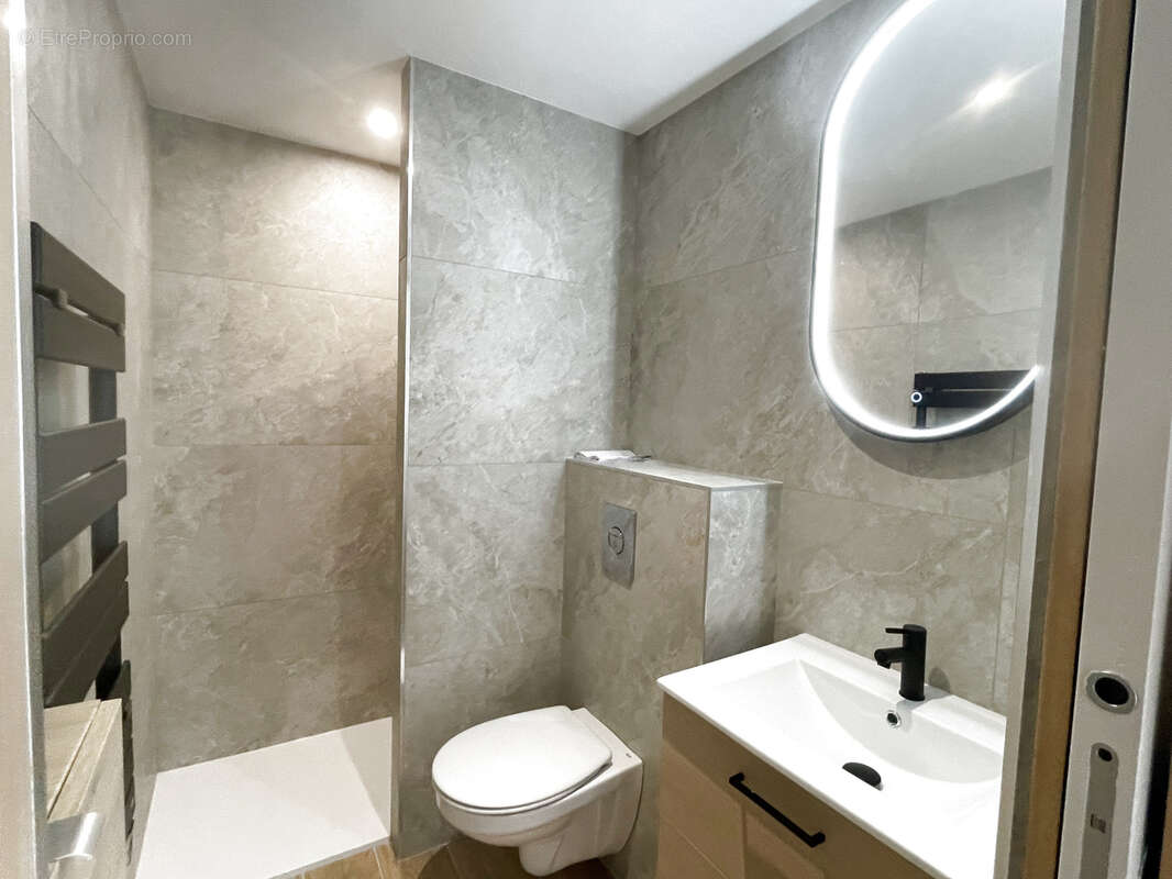 Appartement à HYERES