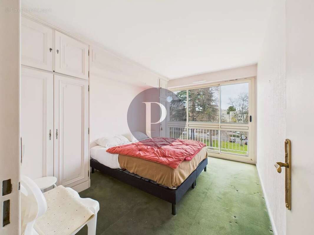 Appartement à VERRIERES-LE-BUISSON