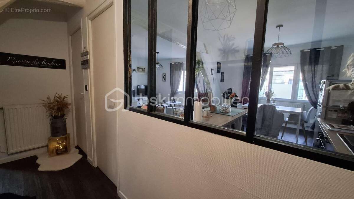 Appartement à MEREVILLE