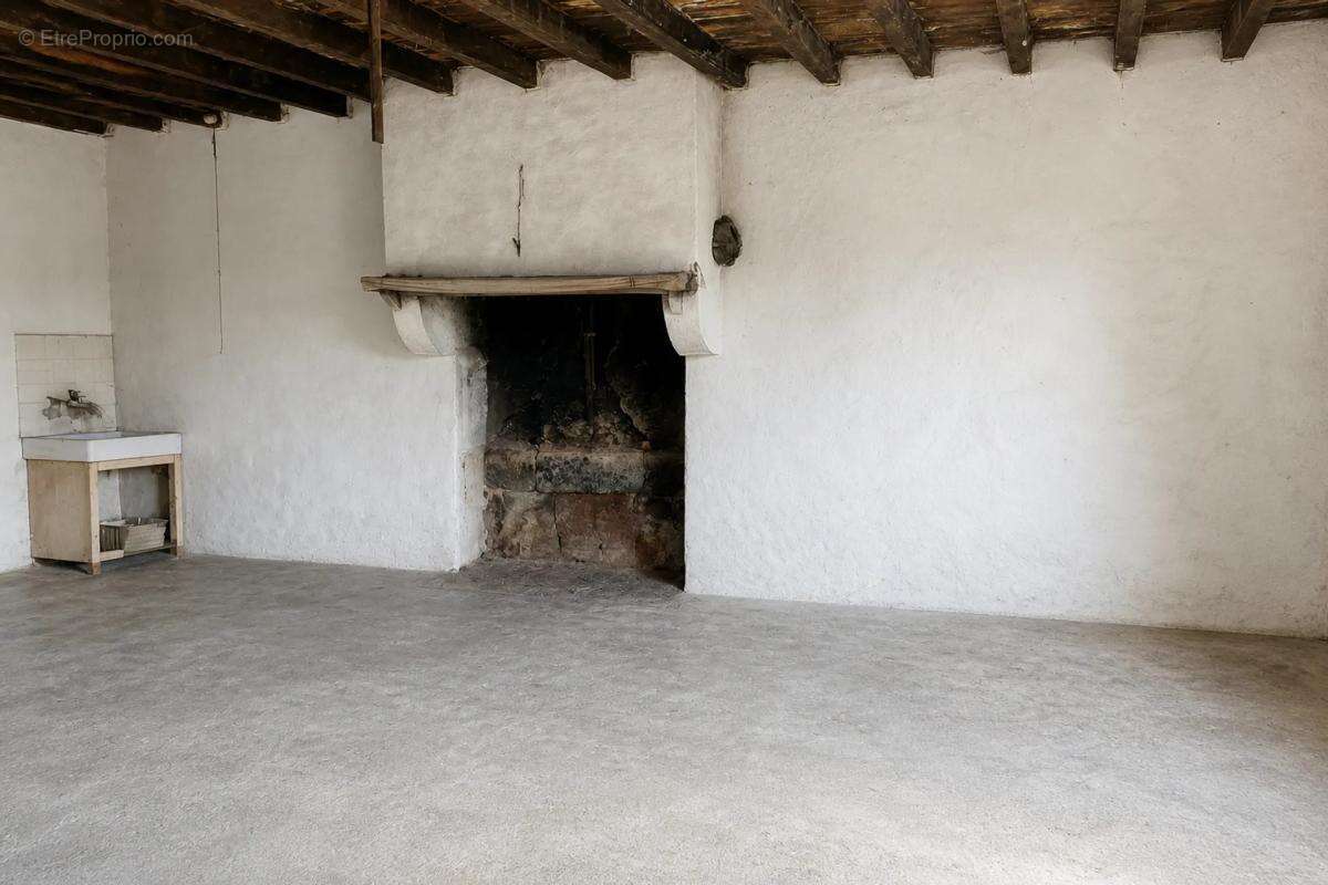 Maison à SAINT-FRAIMBAULT