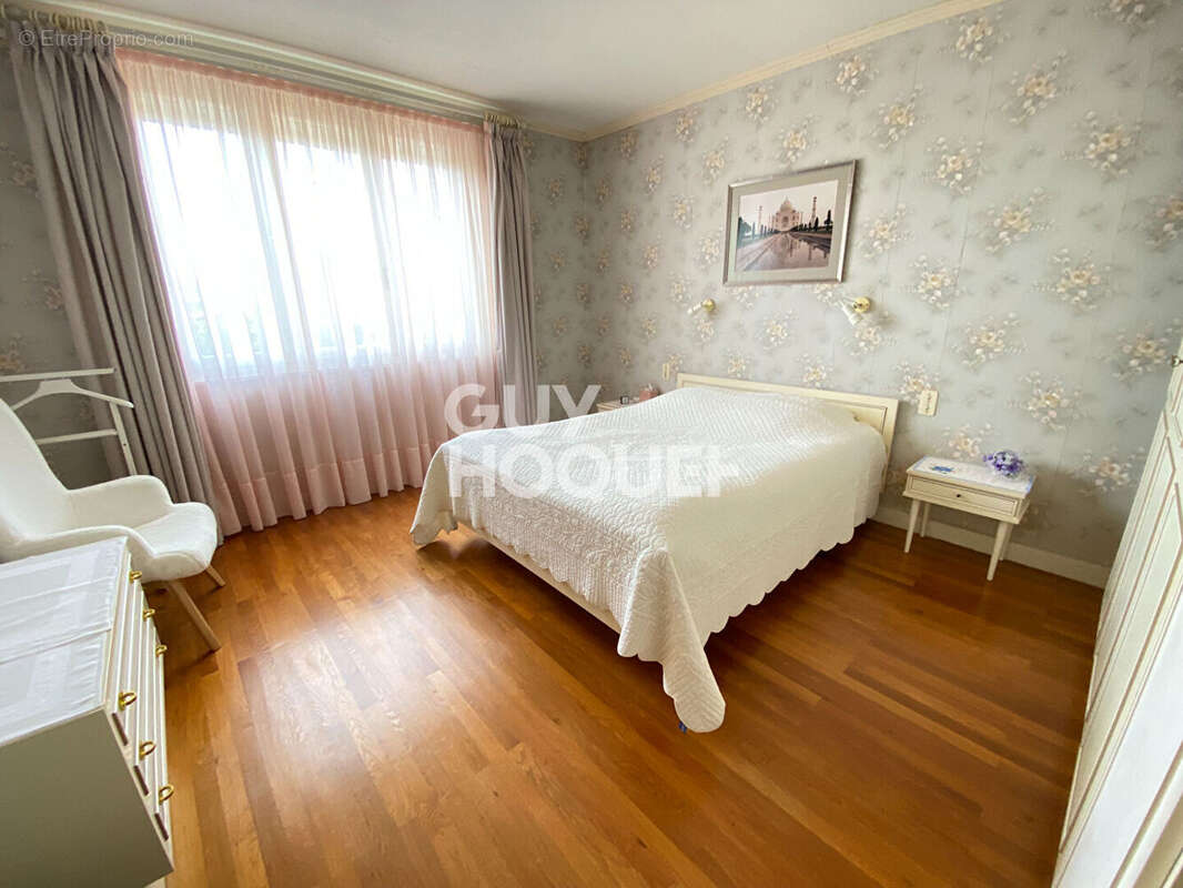 Maison à FONTENAY-LE-COMTE