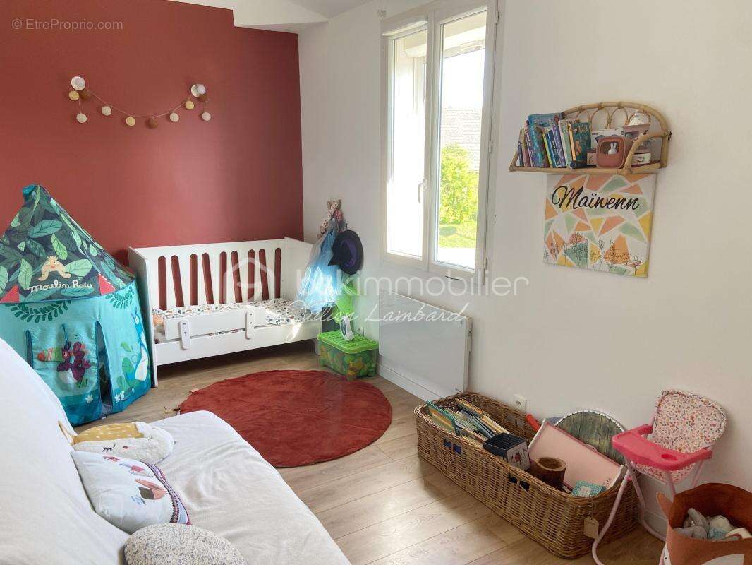 Maison à vendre Mesnil Raoul – 204 m² – 4 chambres (5 possibles) – Terrain de plus de 1 000 m² – Garage – DPE C - photo 5