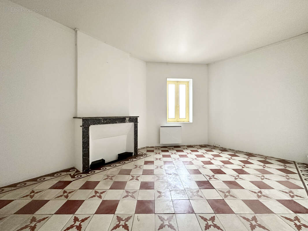 Appartement à MILHAUD