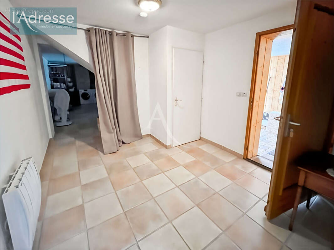 Maison contemporaine 4 chambres avec grand jardin, garage à Prayssac - photo 11