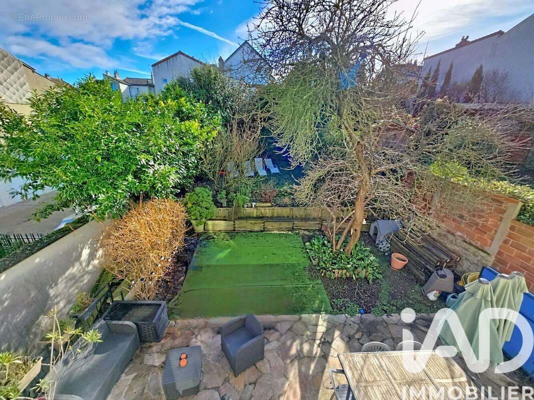 Photo 5 - Maison à SURESNES