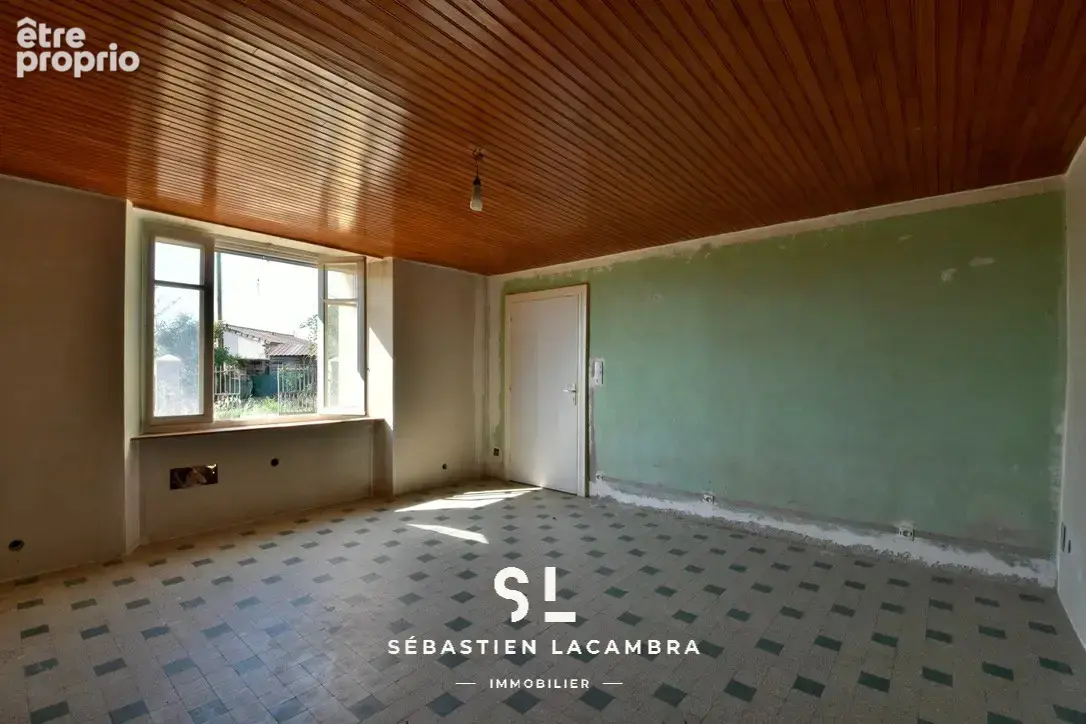 Jouqueviel   maison en pierre à rénover avec hangar et nombreuses dépendances - photo 11