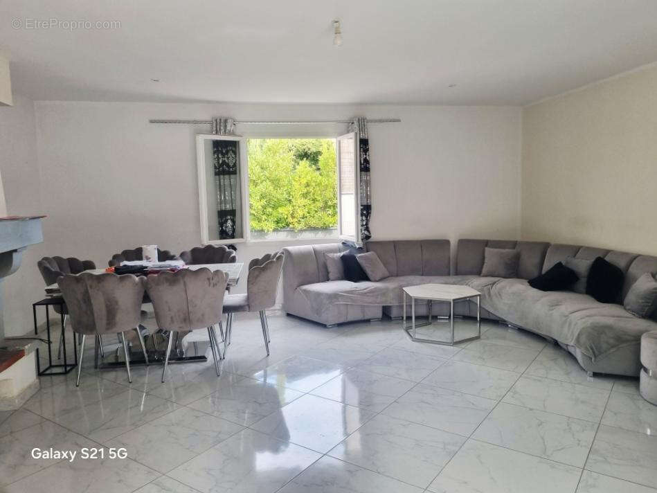 Maison à DRAGUIGNAN