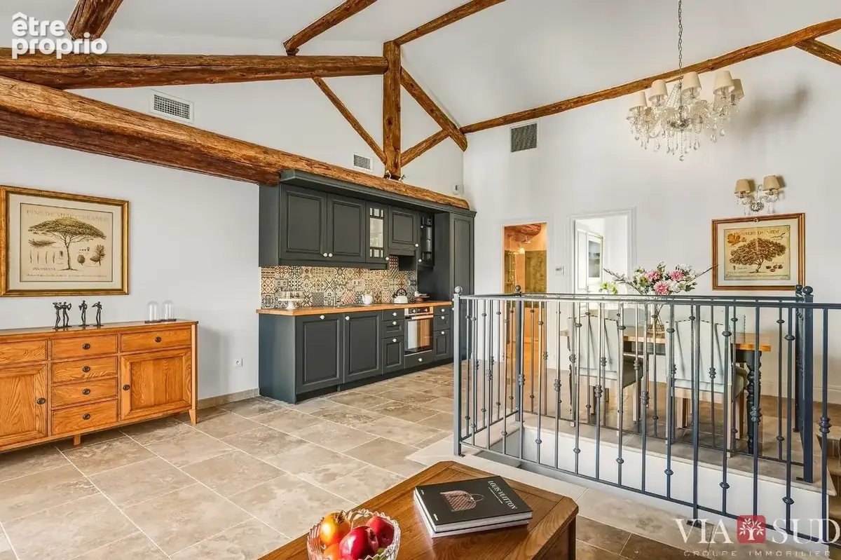 Maison avec piscine, jardin et garage  Saint-Geniès-de-Fontedit - photo 3