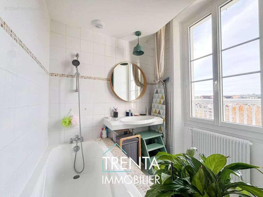 Appartement à VOIRON