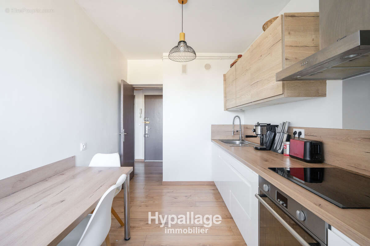Appartement à MARSEILLE-8E