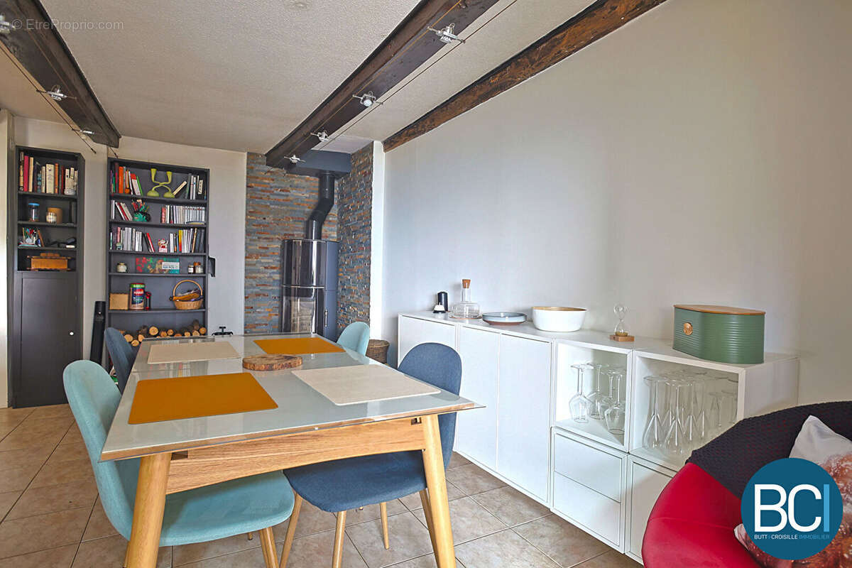 Maison à LAY-SAINT-CHRISTOPHE