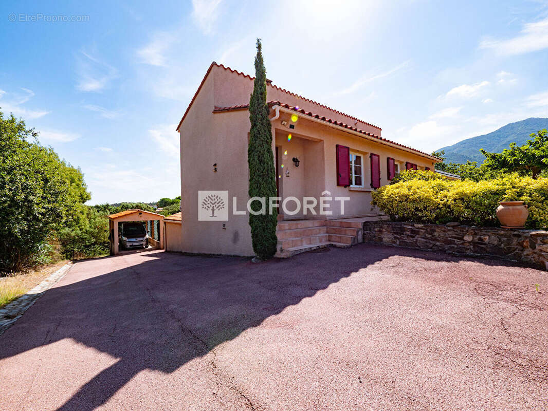 Maison à MONTESQUIEU-DES-ALBERES