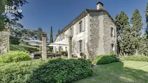 Maison 6 pièces 232 m² à vendre à Saint-Etienne-Du-Gres (13103) - photo 3