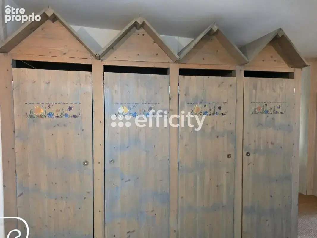 Maison 211 m² à Rochefort  - photo 7