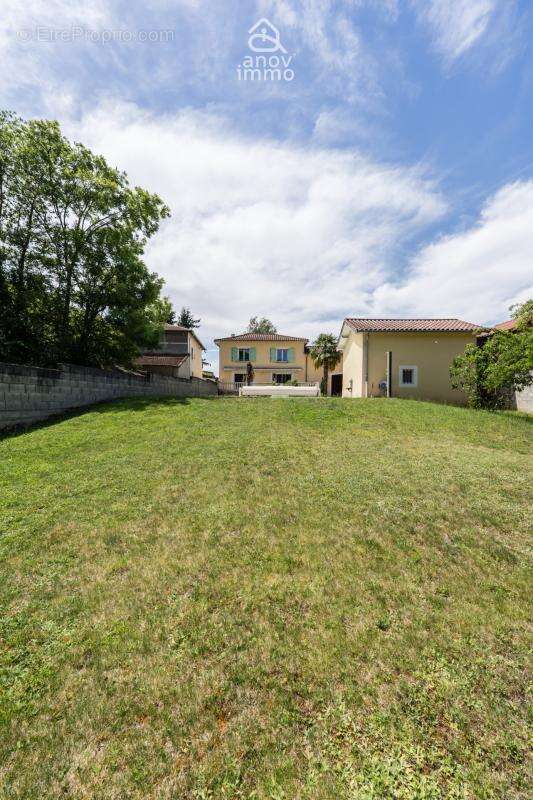 Maison à CHAPONNAY