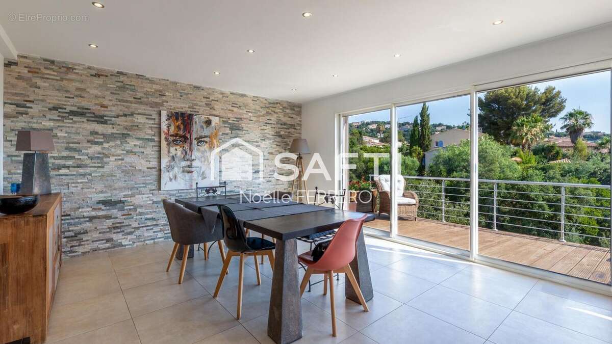 Maison 210 m² à Les Issambres  - photo 6