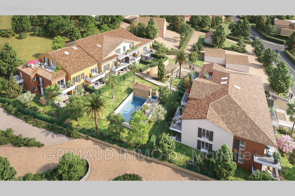 Appartement à COGOLIN