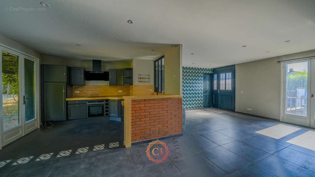 Maison de 97 m2 avec 4 pièces dont 3 chambres - photo 3