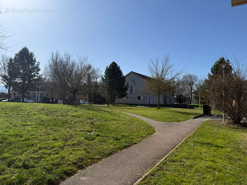 Appartement à PREVESSIN-MOENS