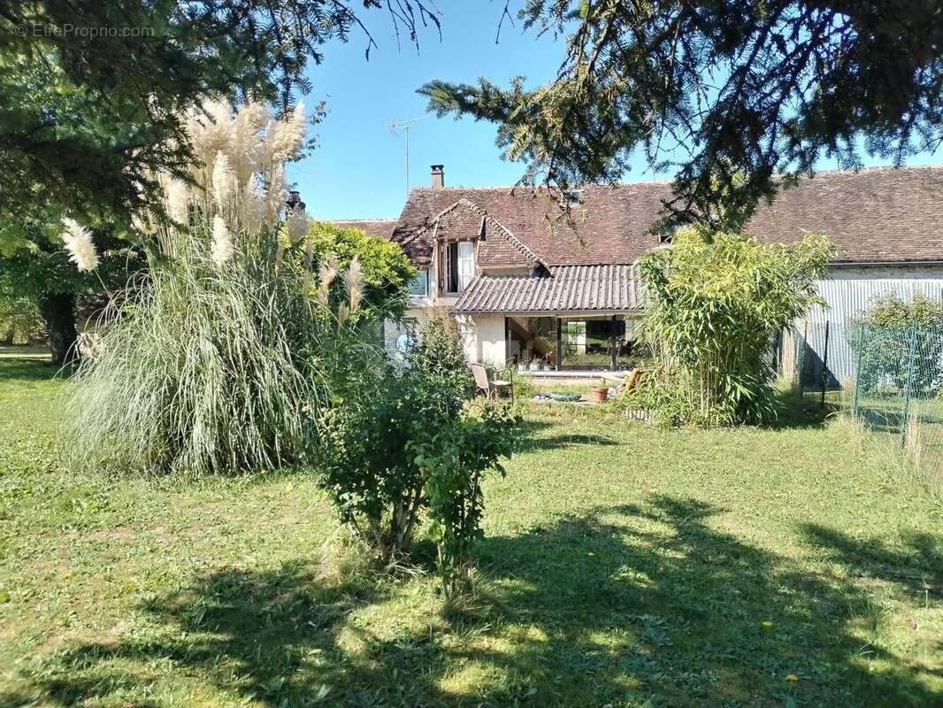 Maison de campagne type longère 150 m² – terrain 1 592 m² - photo 6